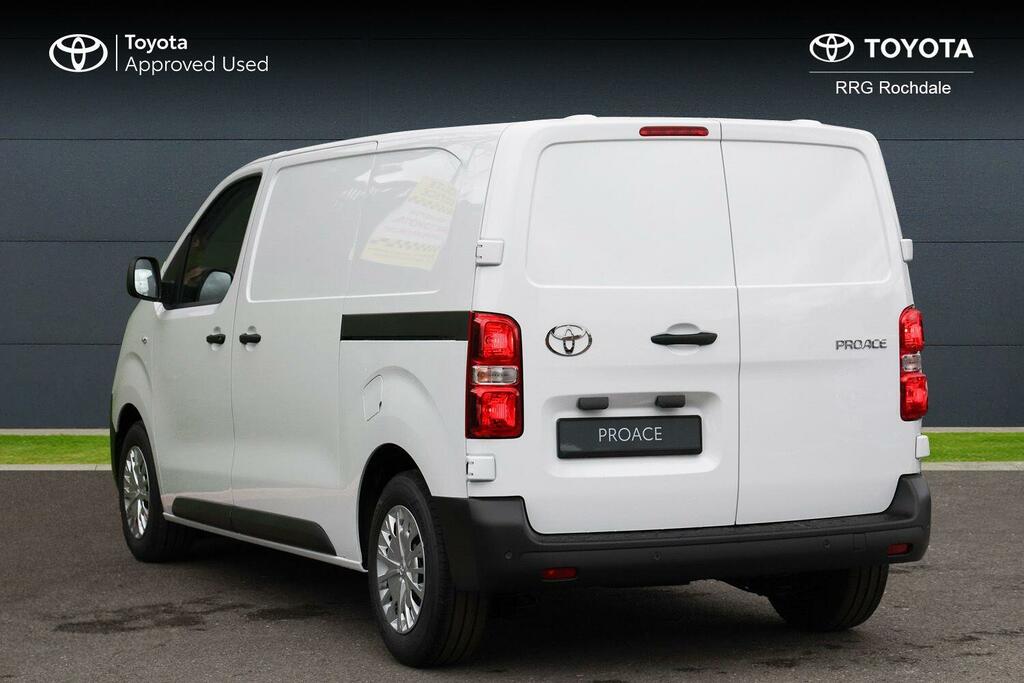 Toyota PROACE 1.5D Icon Medium Panel Van Mwb Euro 6 Ss 6Dr  #4