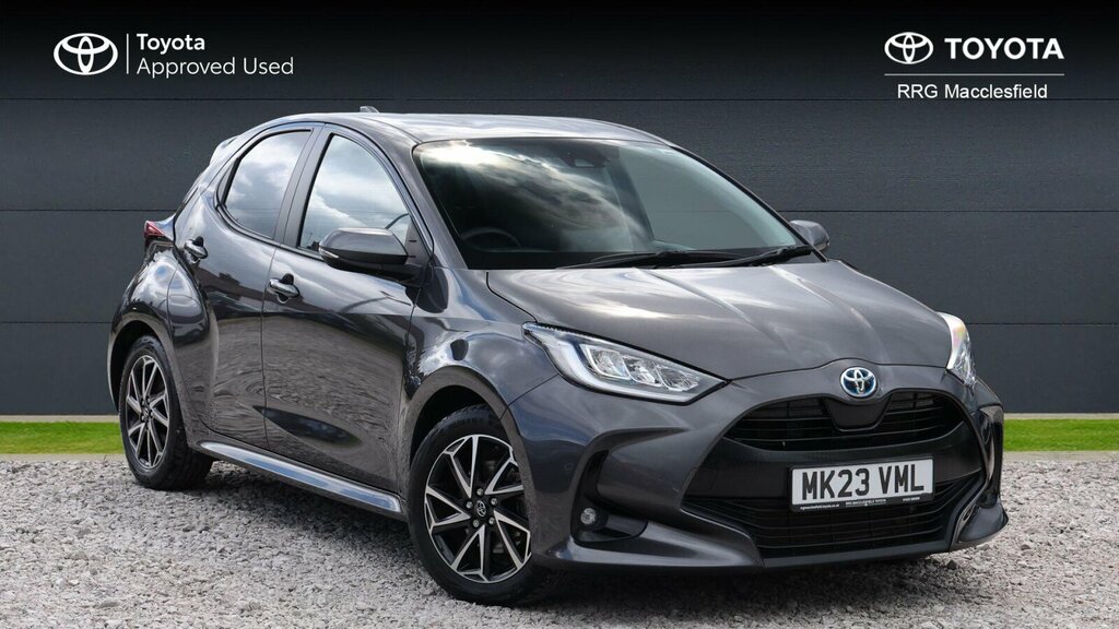 Toyota Yaris 1.5 Vvt-h Design E-cvt Euro 6 Ss Grey