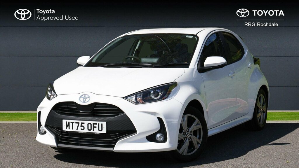 Toyota Yaris 1.5 Vvt-h Icon E-cvt Euro 6 Ss White #3