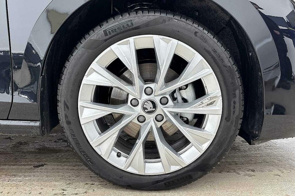 Skoda Superb 2.0 Tdi Se L Dsg KS75CNZ Black #5