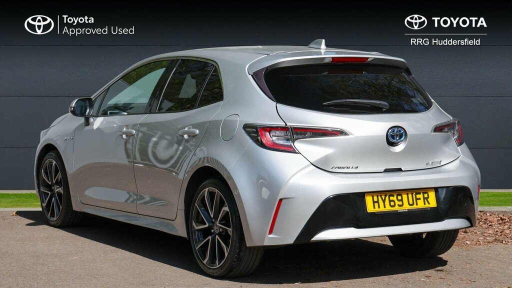 Toyota Corolla 1.8 Vvt-h Excel Cvt Euro 6 Ss HY69UFR Silver #4