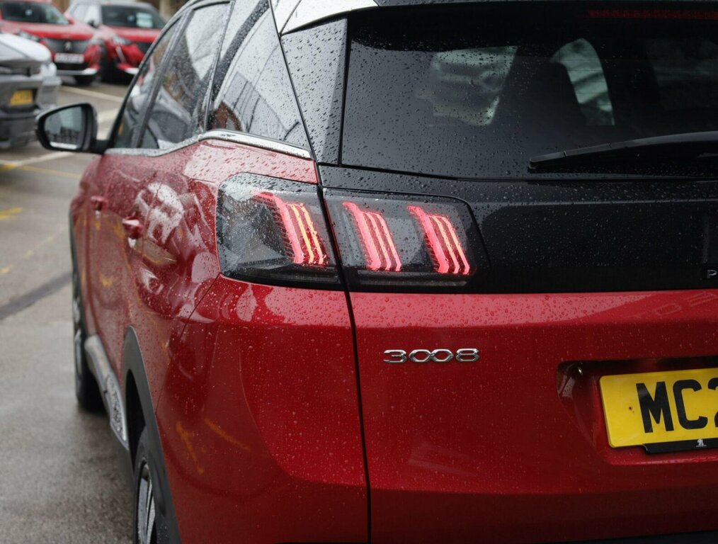 Peugeot 3008 1.5 Bluehdi Gt Euro 6 Ss Red #4