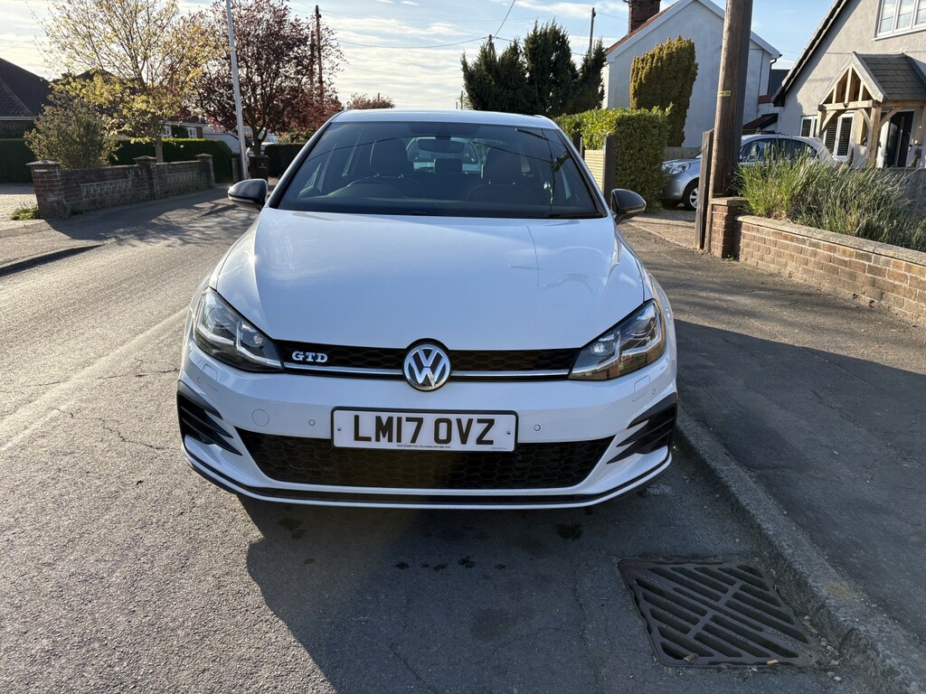 Volkswagen Golf Hatchback 2.0 Tdi Bluemotion Tech Gtd 2017 LM17OVZ White #2