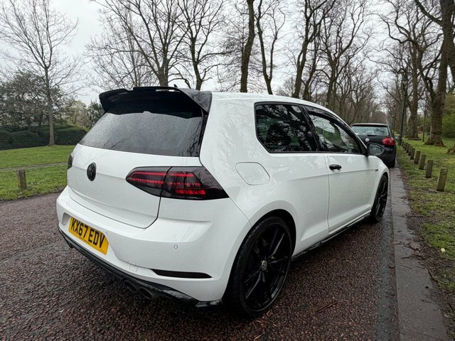 Volkswagen Golf 2017 2.0 Tsi Bluemotion Tech R Hatchback Petro KX67EDV White #3