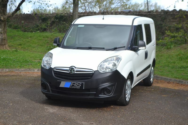 Vauxhall Combo Mpv  White #3
