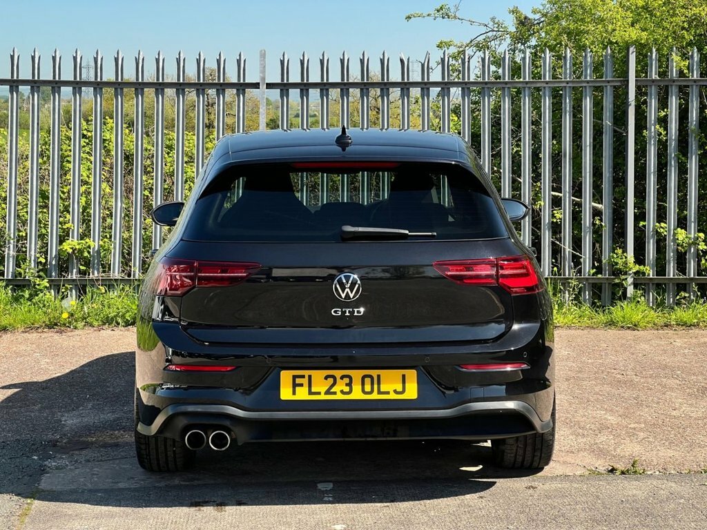 Volkswagen Golf 2L Gtd FL23OLJ Black #6