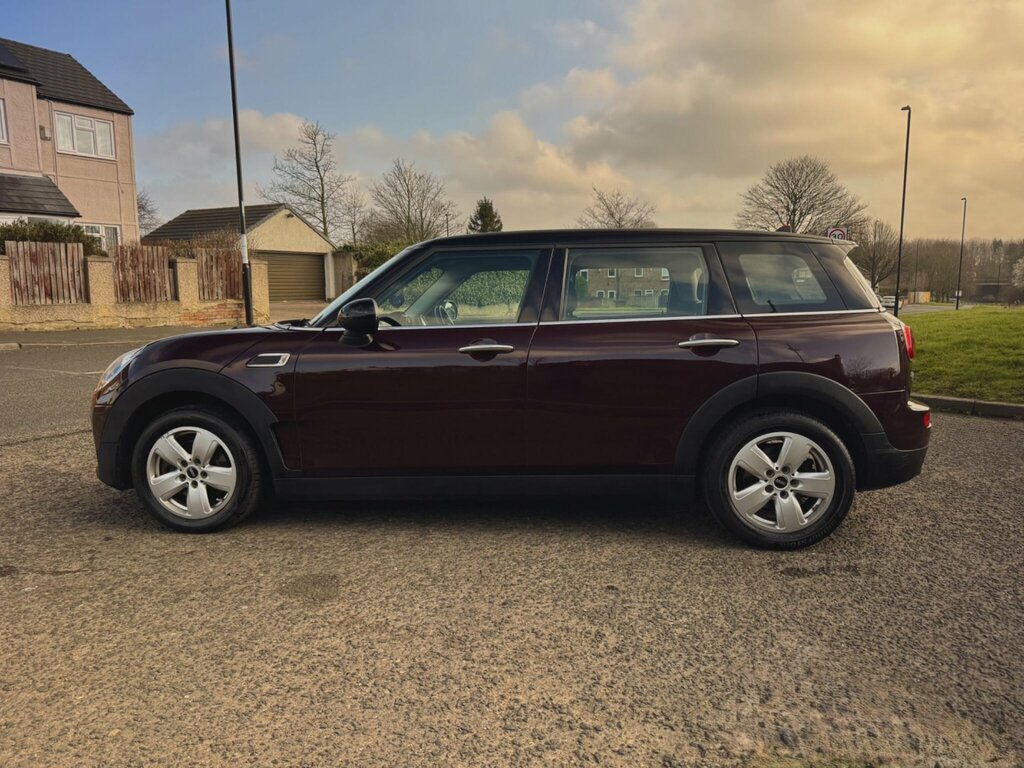 Mini Clubman 1.5 Cooper Euro 6 Ss 6Dr Red