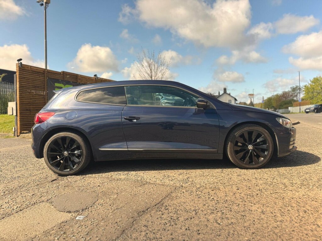 Volkswagen Scirocco 2.0 Tdi Bluemotion Tech Gt Dsg Euro 6 Ss LV15VOF Blue #4