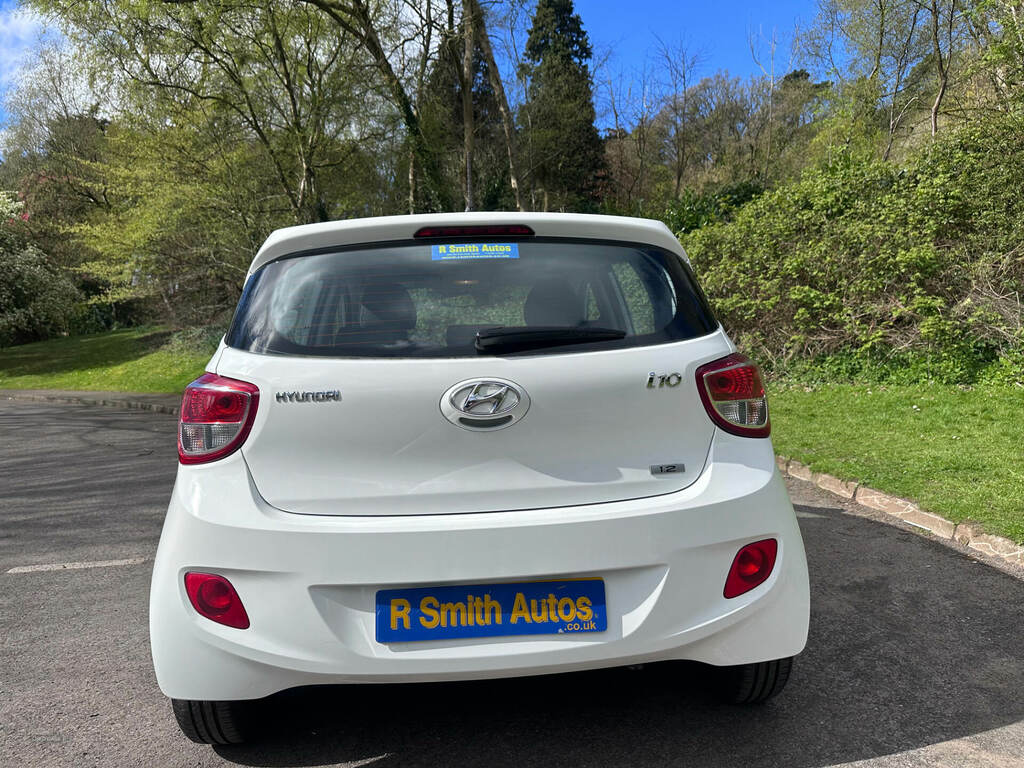 Hyundai I10 1.2 Se White #6