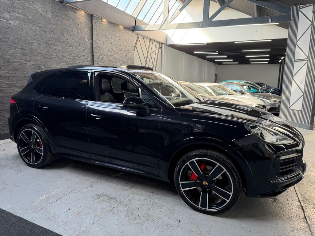 Porsche Cayenne 3.0T V6 Tiptronics 4Wd Euro 6 Ss 201919 NV19MVJ Black #3