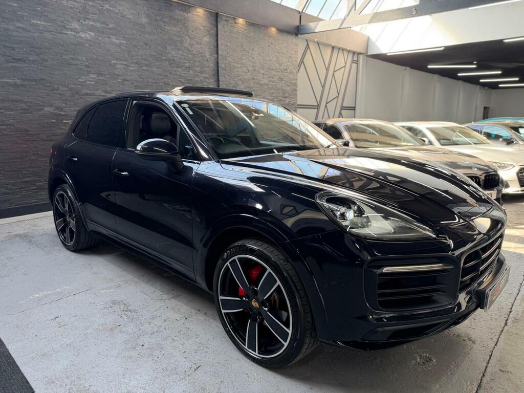 Porsche Cayenne 3.0T V6 Tiptronics 4Wd Euro 6 Ss 201919 NV19MVJ Black #2