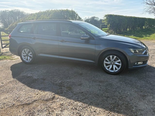 Volkswagen Passat Tdi Bluemotion Tech S GD65YWH Grey #2