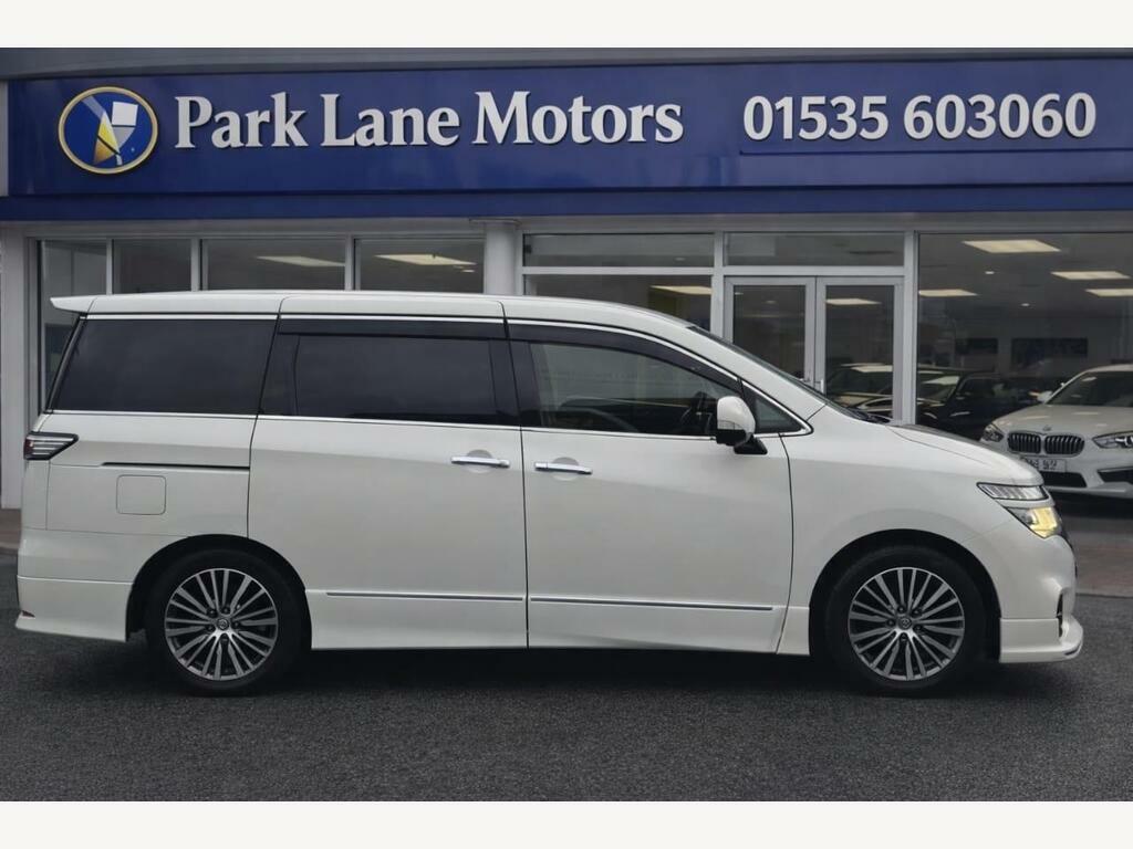 Nissan Elgrand Highway Star Tip 7Seats White #3