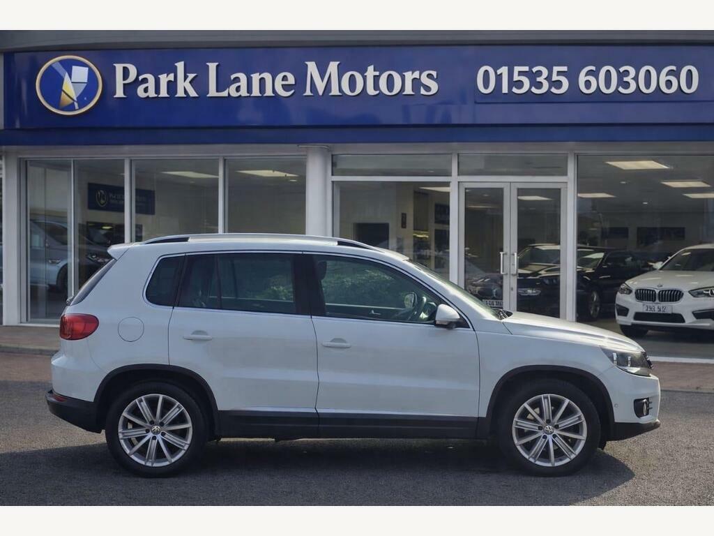 Volkswagen Tiguan 2.0 Tdi Bluemotion Tech Match Edition 2Wd Euro 6 CK16CJY White #5