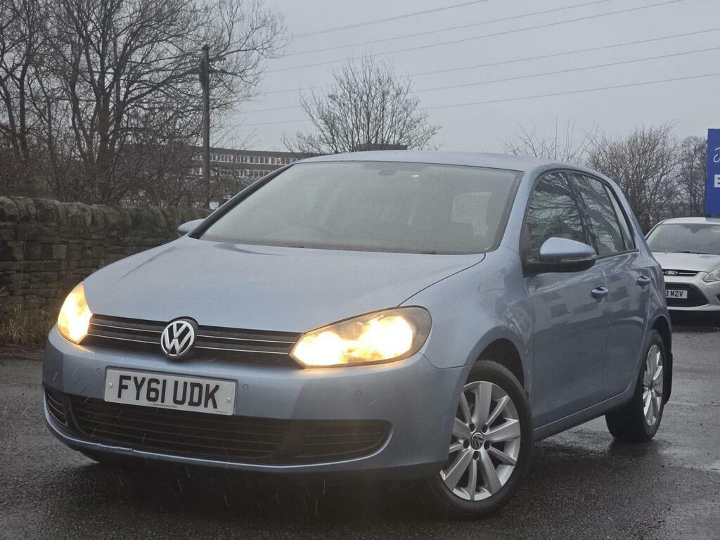 Volkswagen Golf 1.6 Tdi Bluemotion Tech Match Euro 5 S S FY61UDK Blue #2