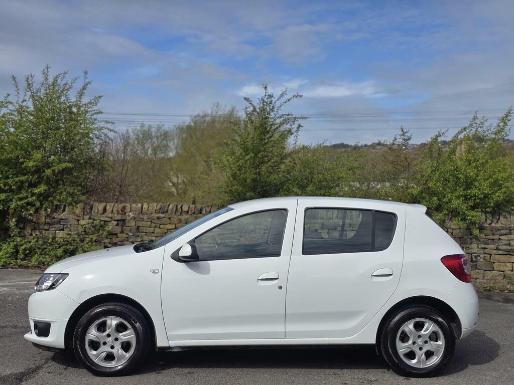 Dacia Sandero 0.9 Tce Laureate Euro 5 White #6
