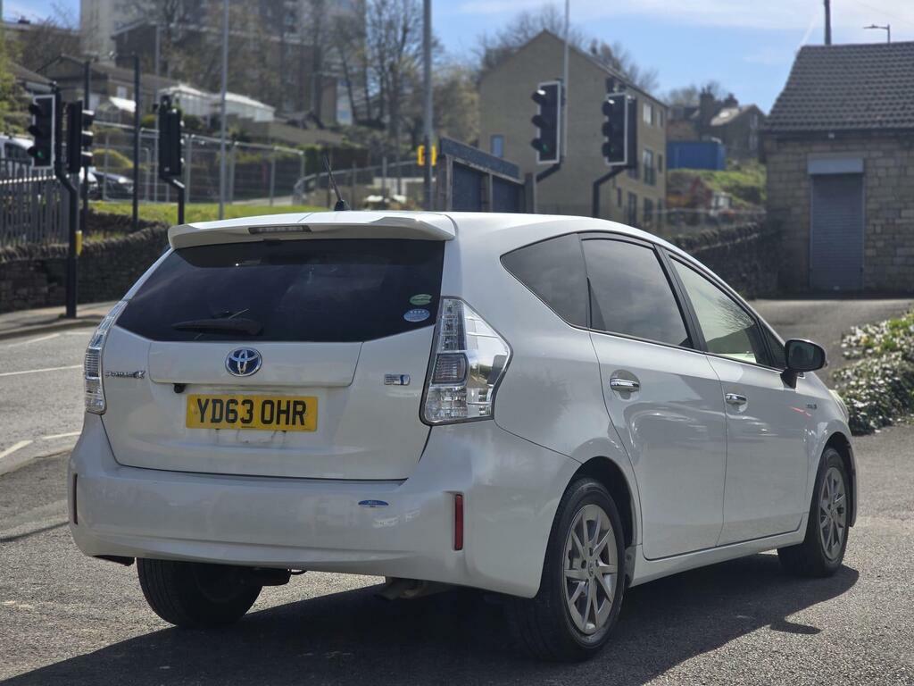 Toyota Prius+ 1.8 Vvt-h Icon Mpv YD63OHR White #4