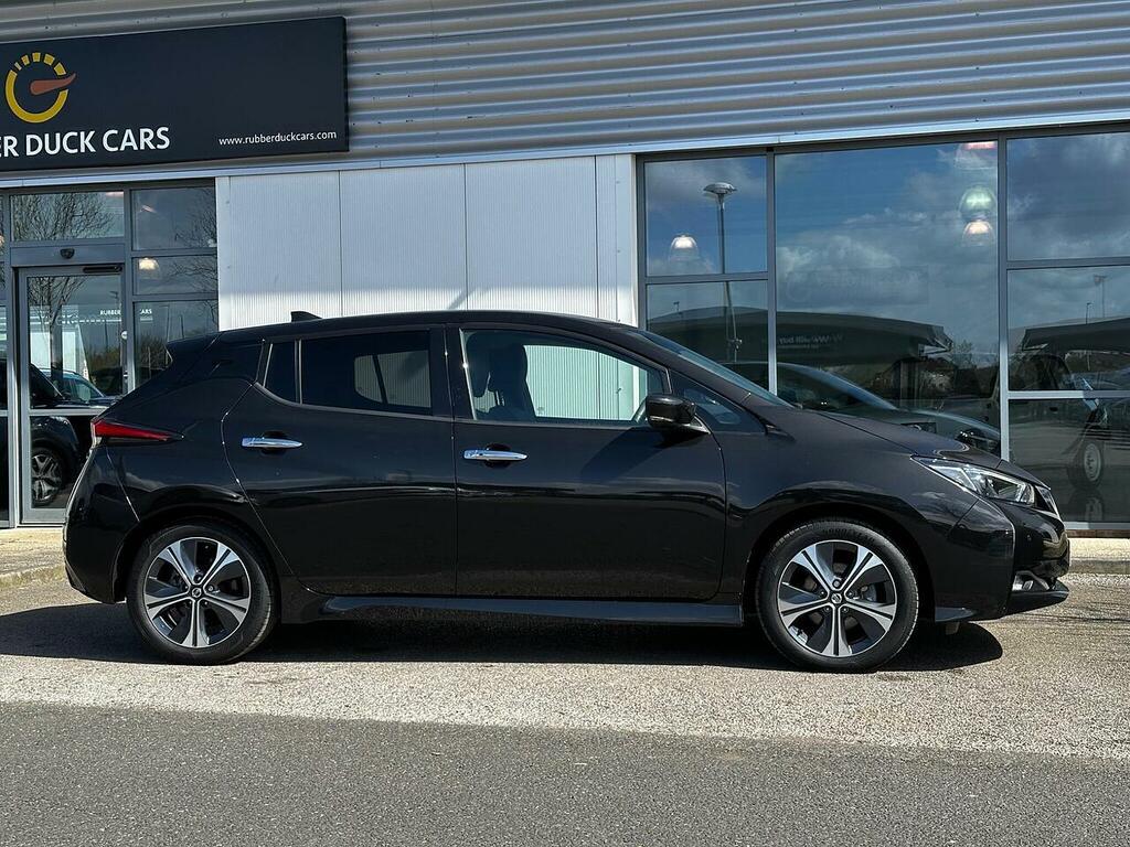 Nissan Leaf 40Kwh N-connecta DX22XUT Black #4