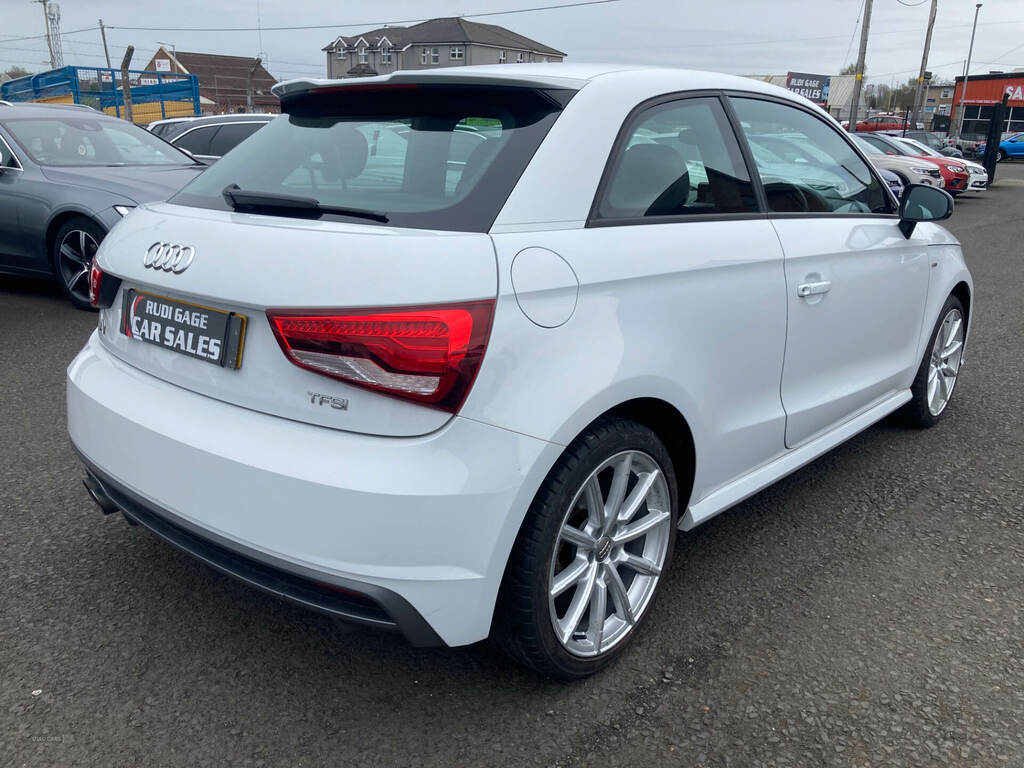 Audi A1 1.4 Tfsi S Line SV17ZWL White #5