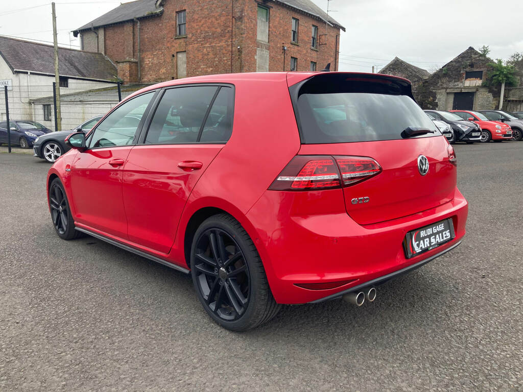Volkswagen Golf 2.0 Tdi Gtd Dsg L22GTD Red #5