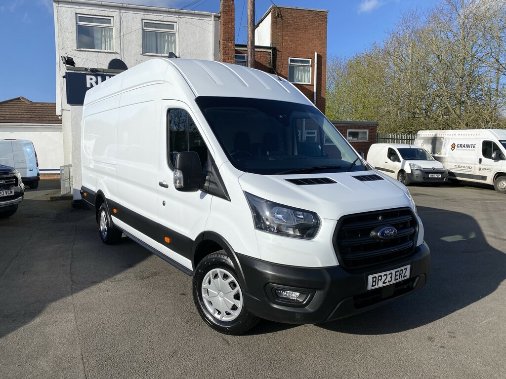 Ford Transit Custom Panel Van 2.0 Transit Trend Van 350 L4 2.0L Ecoblu White