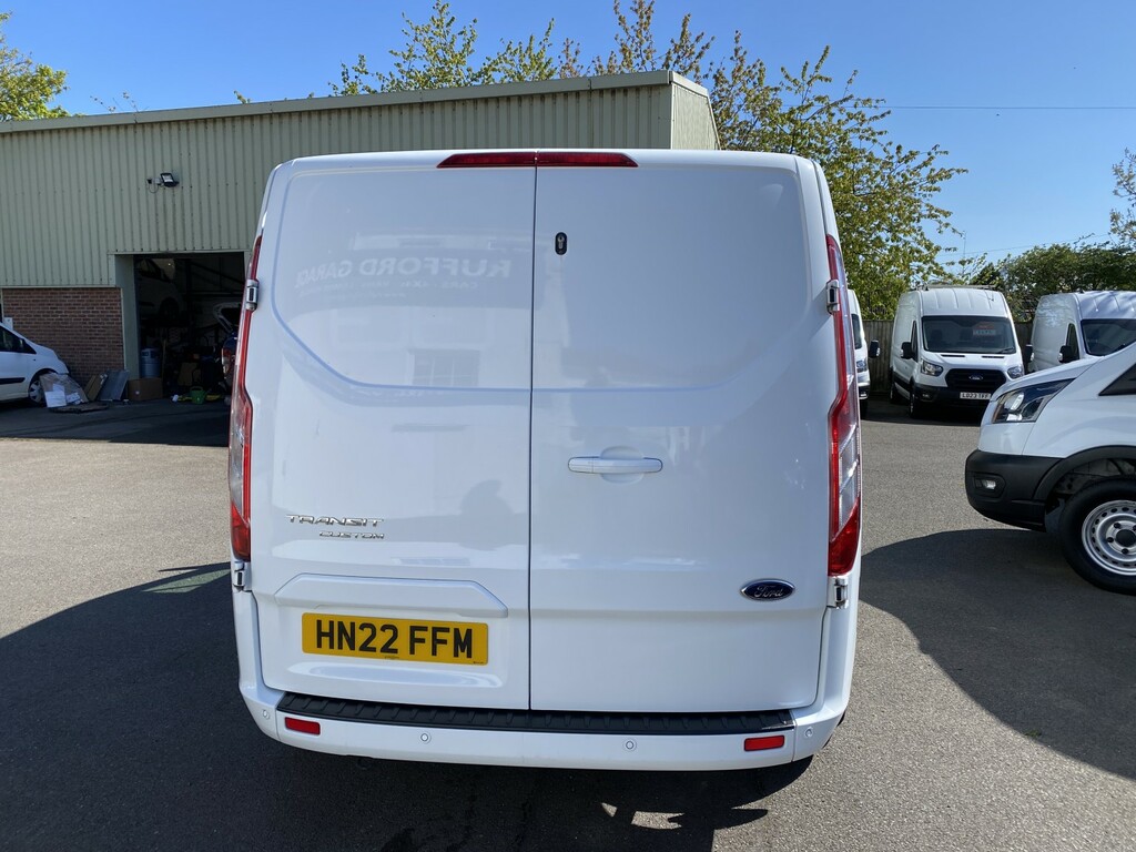 Ford Transit Custom Panel Van 2.0 Transit Custom Limited Van 280 L1 2. HN22FFM White #4