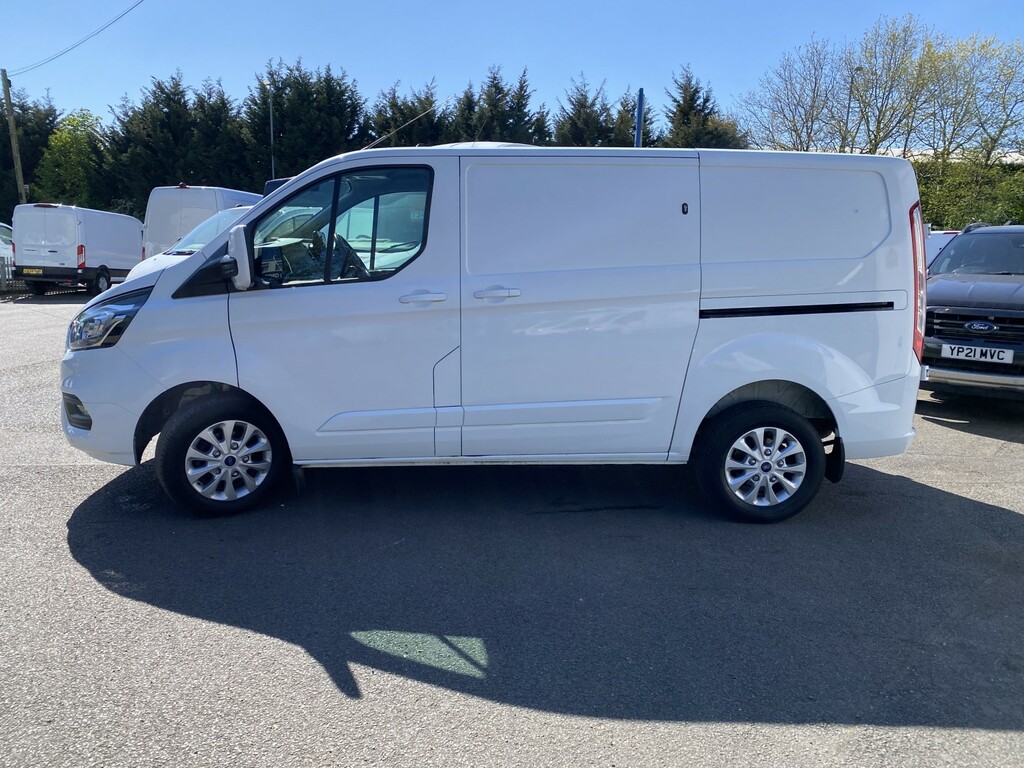 Ford Transit Custom Panel Van 2.0 Transit Custom Limited Van 280 L1 2. HN22FFM White #6