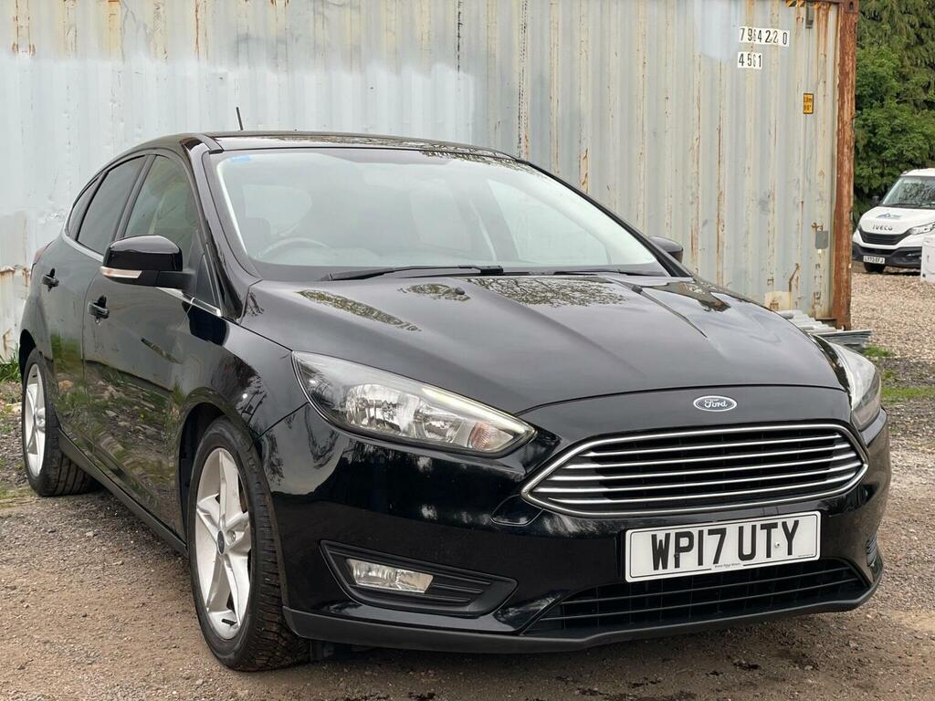 Ford Focus Hatchback 1.0T Ecoboost Zetec Edition Euro 6 Ss WP17UTY Black #4