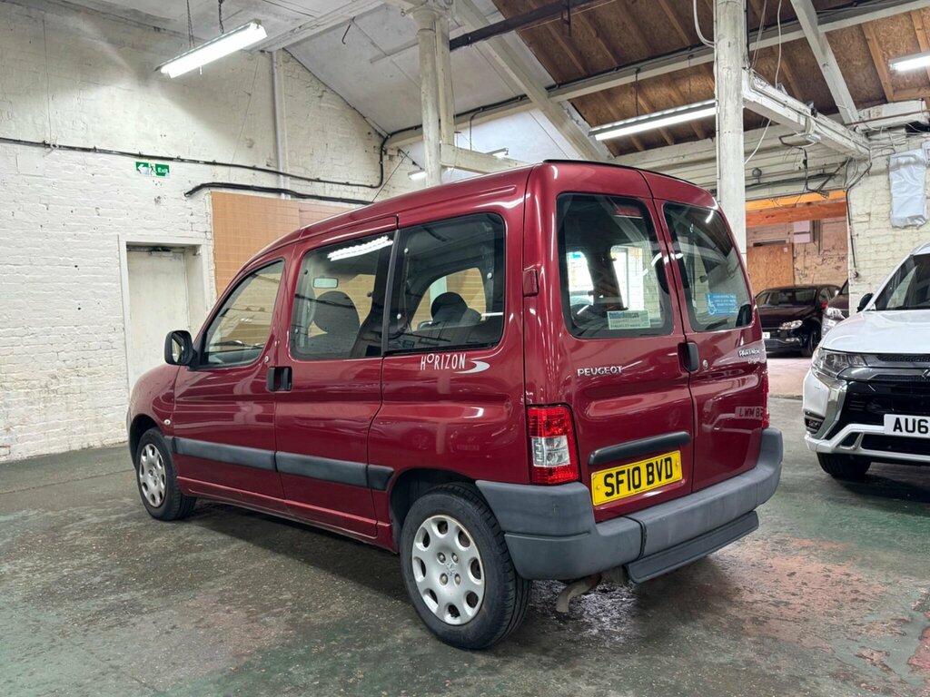 Peugeot Partner 1.4 Combi Red #6