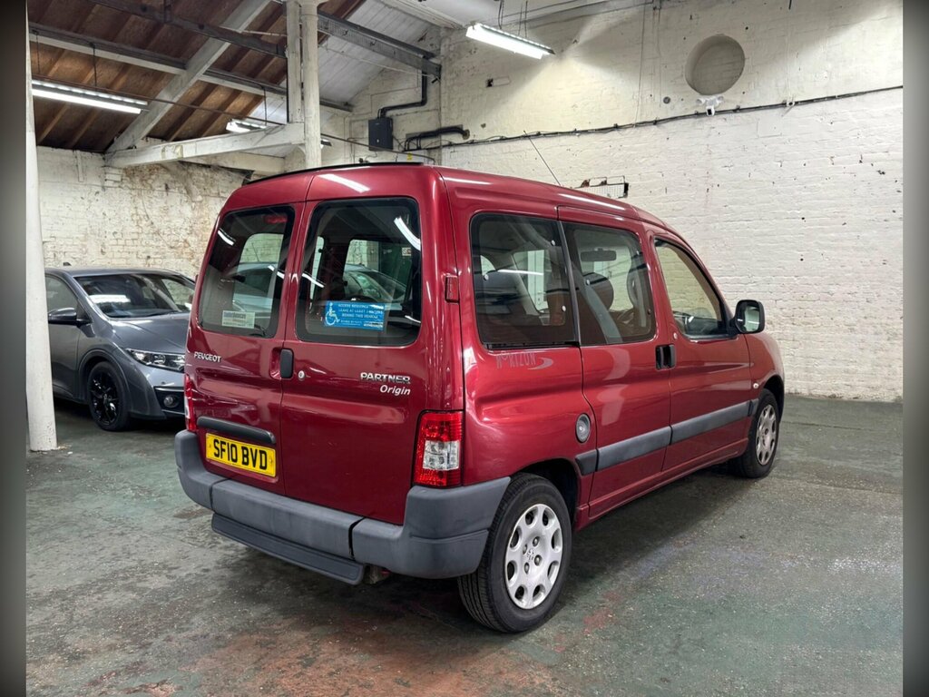 Peugeot Partner 1.4 Combi Red #9