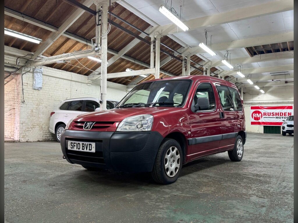 Peugeot Partner 1.4 Combi Red #4