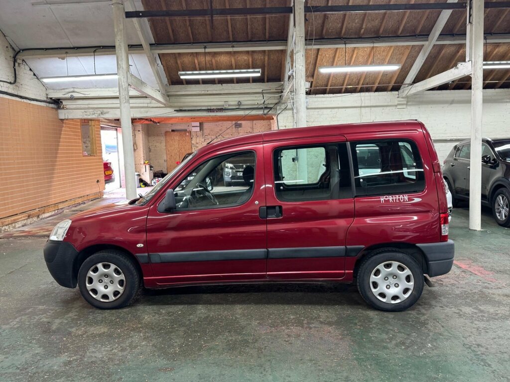 Peugeot Partner 1.4 Combi Red #5