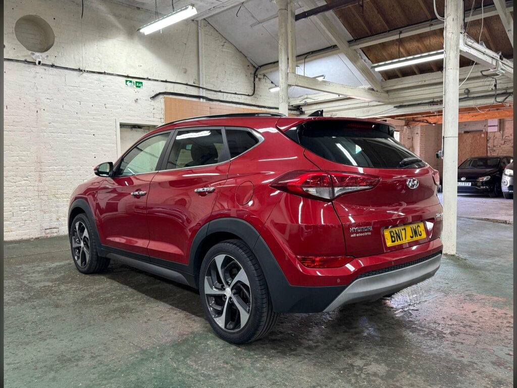 Hyundai Tucson 2.0 Crdi Blue Drive Premium Se Euro 6 Ss BN17JWG Red #5
