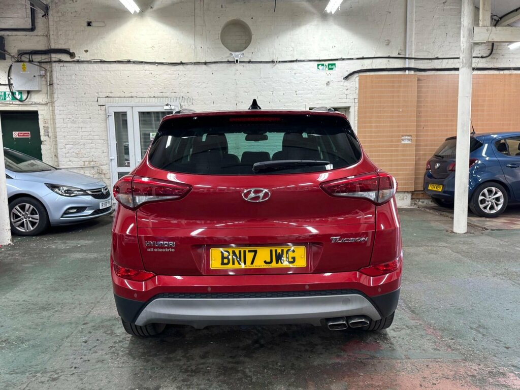 Hyundai Tucson 2.0 Crdi Blue Drive Premium Se Euro 6 Ss BN17JWG Red #6