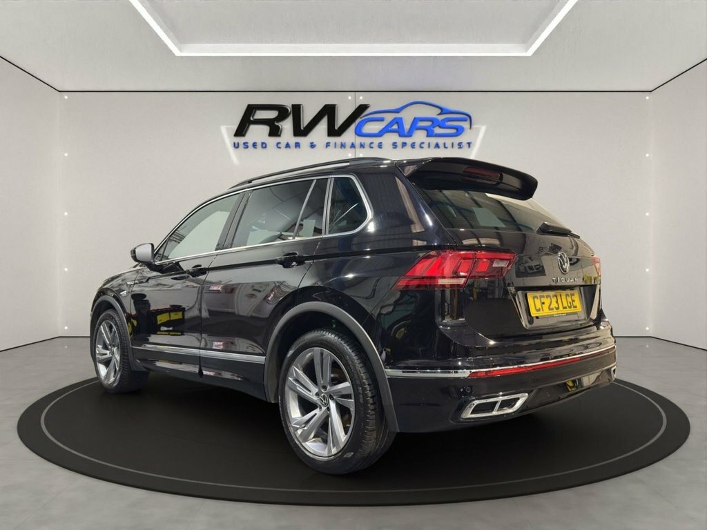 Volkswagen Tiguan 1.5L R-line Edition CF23LGE Black #3