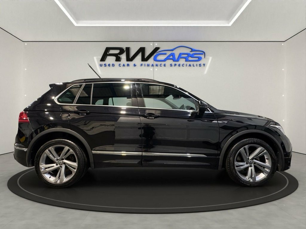Volkswagen Tiguan 1.5L R-line Edition CF23LGE Black #6