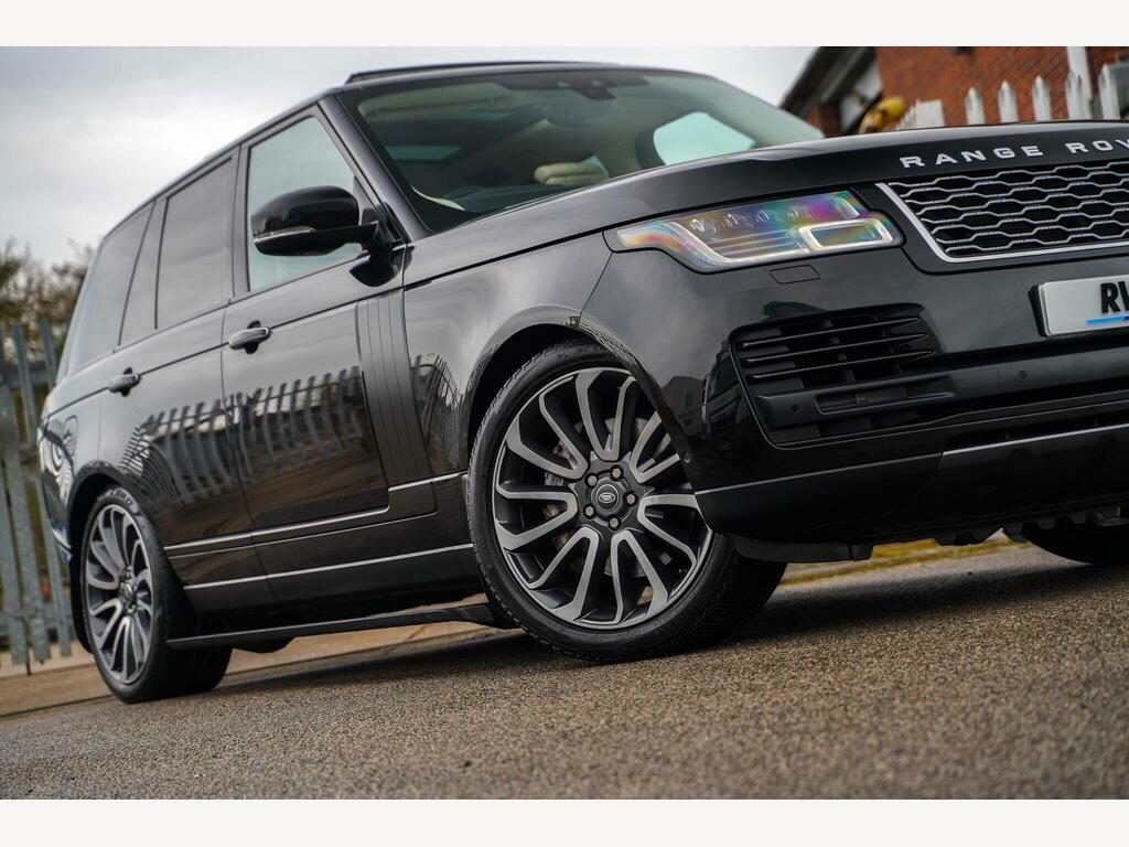Land Rover Range Rover 4.4 Sd V8 Suv Black #2