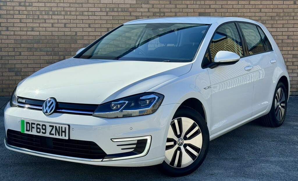 Volkswagen e-Golf E-golf White
