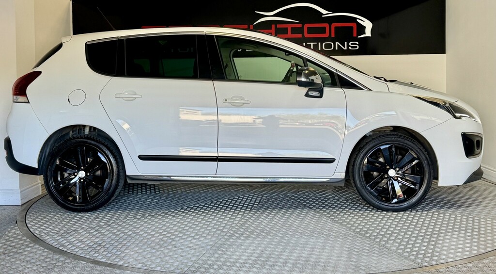 Peugeot 3008 1.2 Puretech Allure White #4