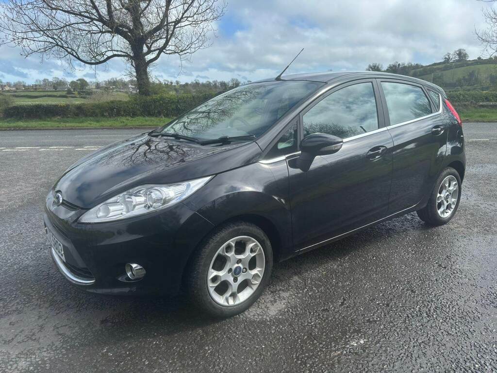 Ford Fiesta 1.25 Zetec 82 VJZ5803 Black #2