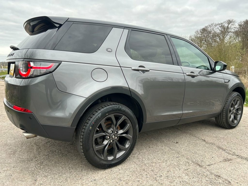Land Rover Discovery Sport 2L Landmark YM19CTK Grey #3