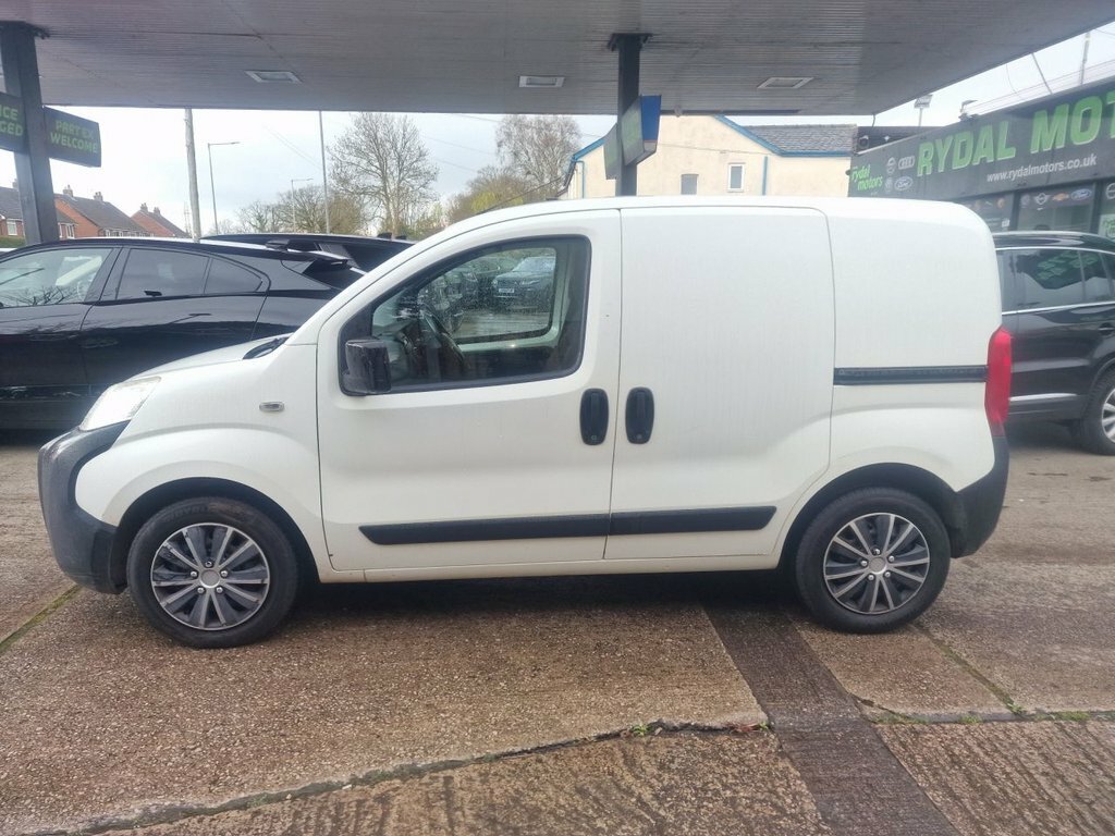 Citroen Nemo Multispace 660 LX Hdi 74 Red #4