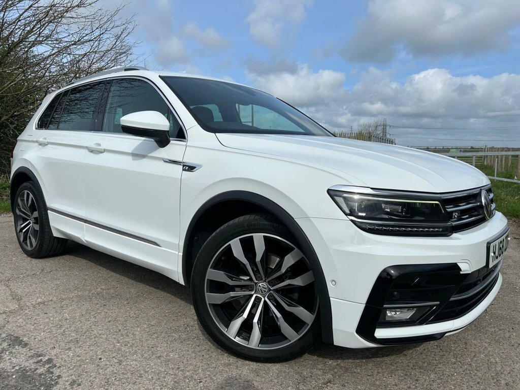 Volkswagen Tiguan 2L R-line White