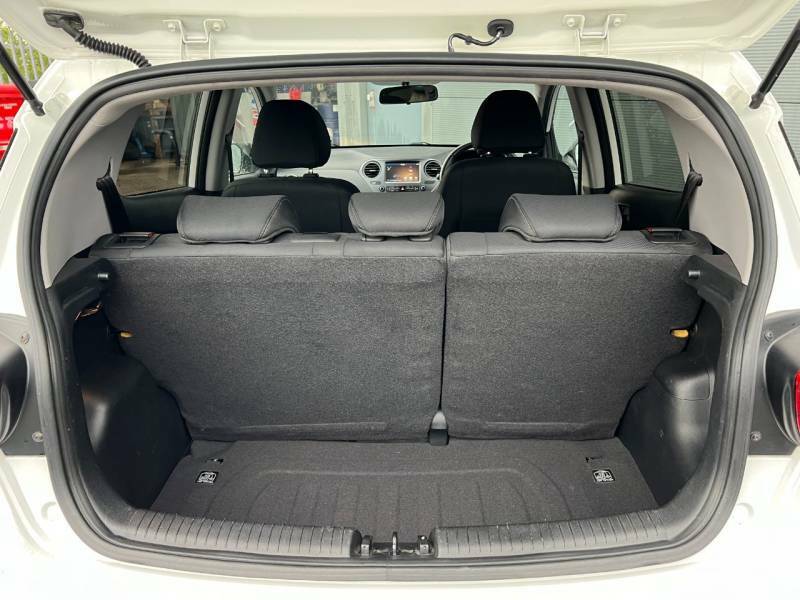 Hyundai I10 1.0 Play - 2020 69 MM69XGT White #6