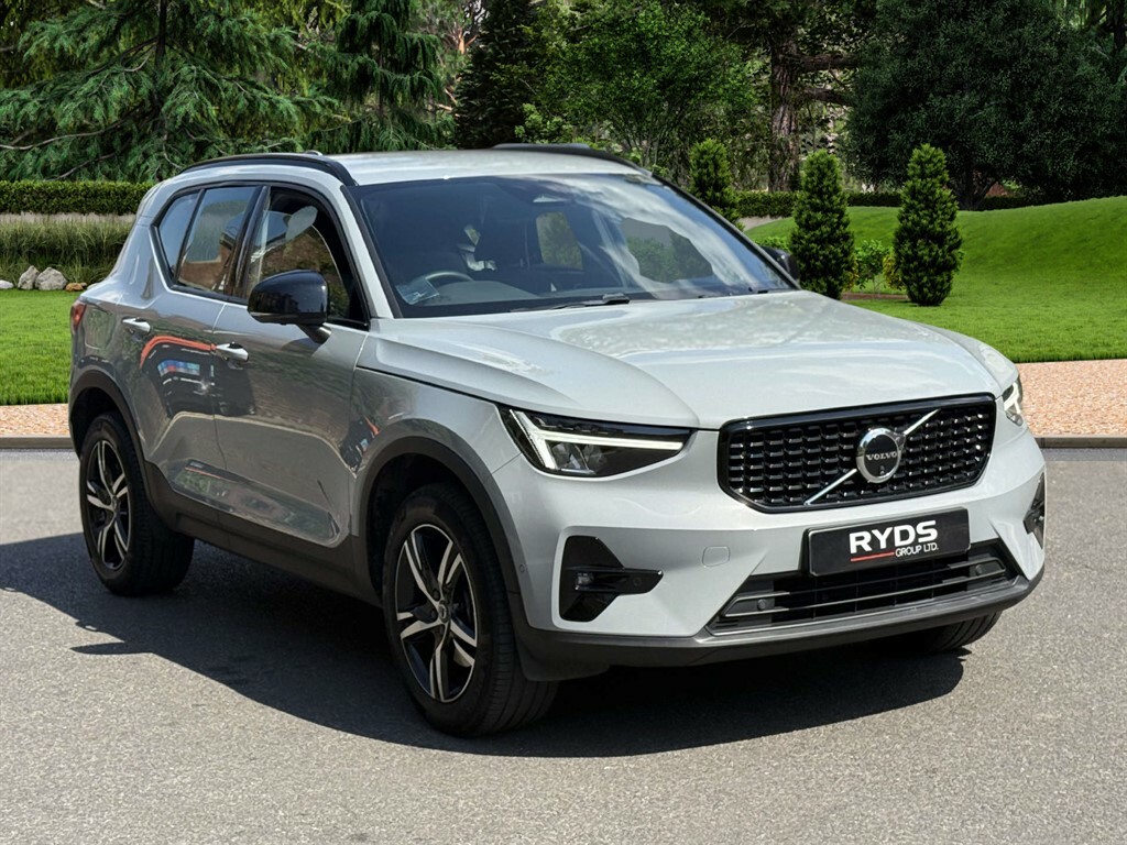 Volvo XC40 B3 Mhev Grey