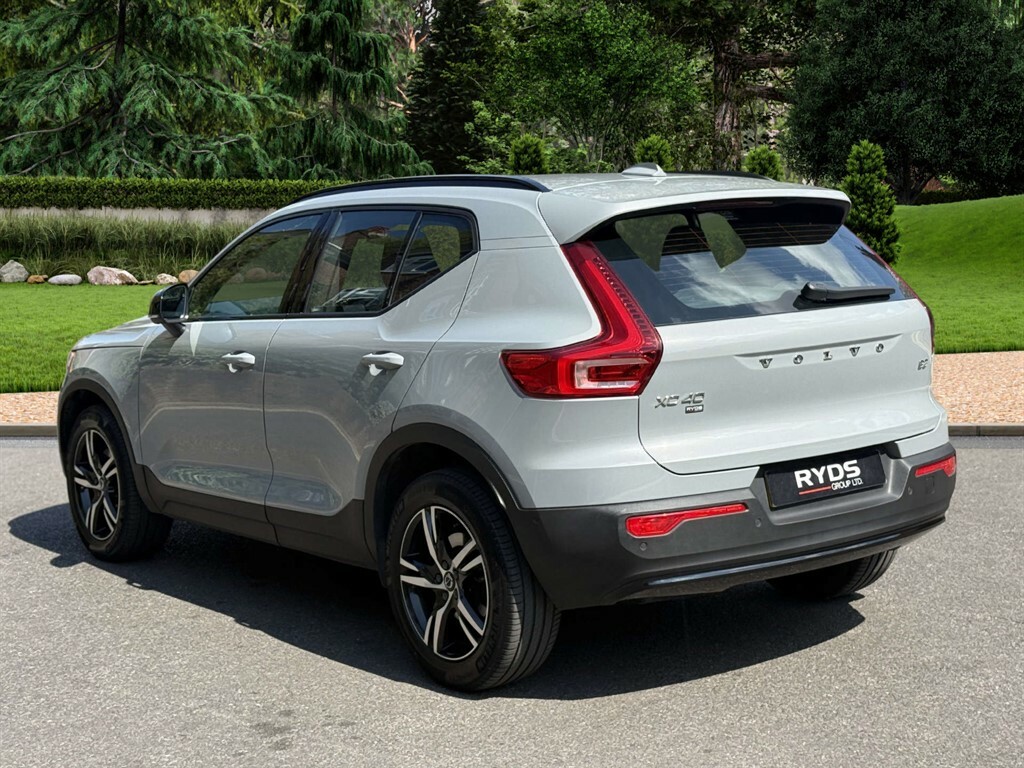Volvo XC40 B3 Mhev BD73EZP Grey #6