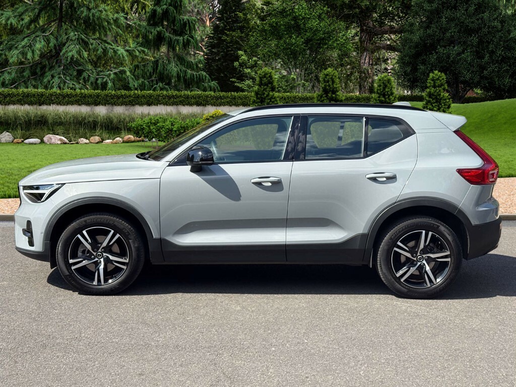 Volvo XC40 B3 Mhev BD73EZP Grey #5