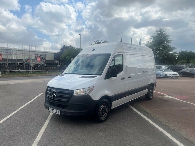 Mercedes-Benz Sprinter 314 Cdi KV70LLK White #2
