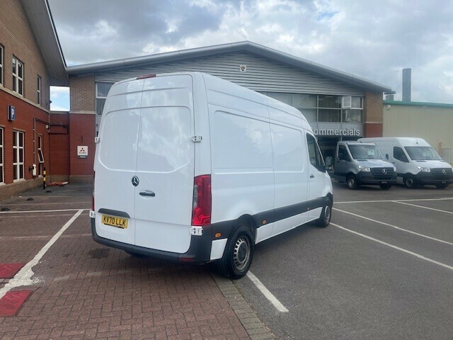 Mercedes-Benz Sprinter 314 Cdi KV70LLK White #6
