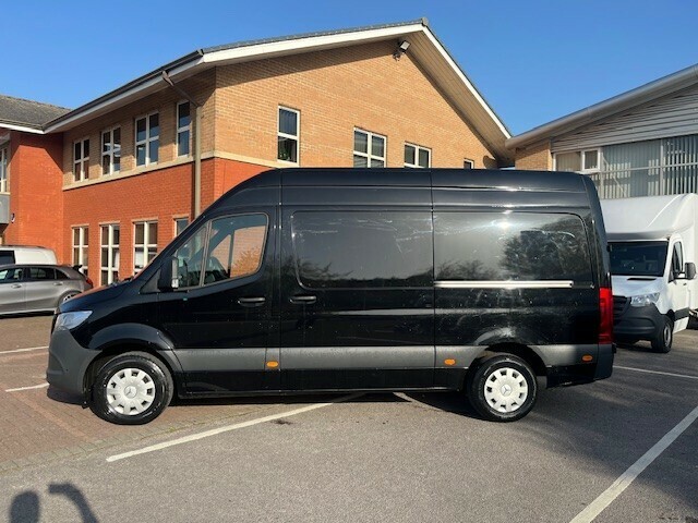 Mercedes-Benz Sprinter 315 Cdi Premium BU24YLX Black #4